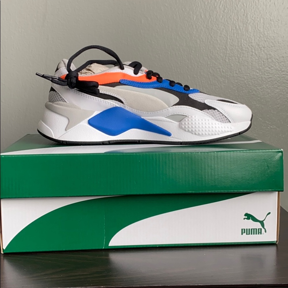 Men’s shoes